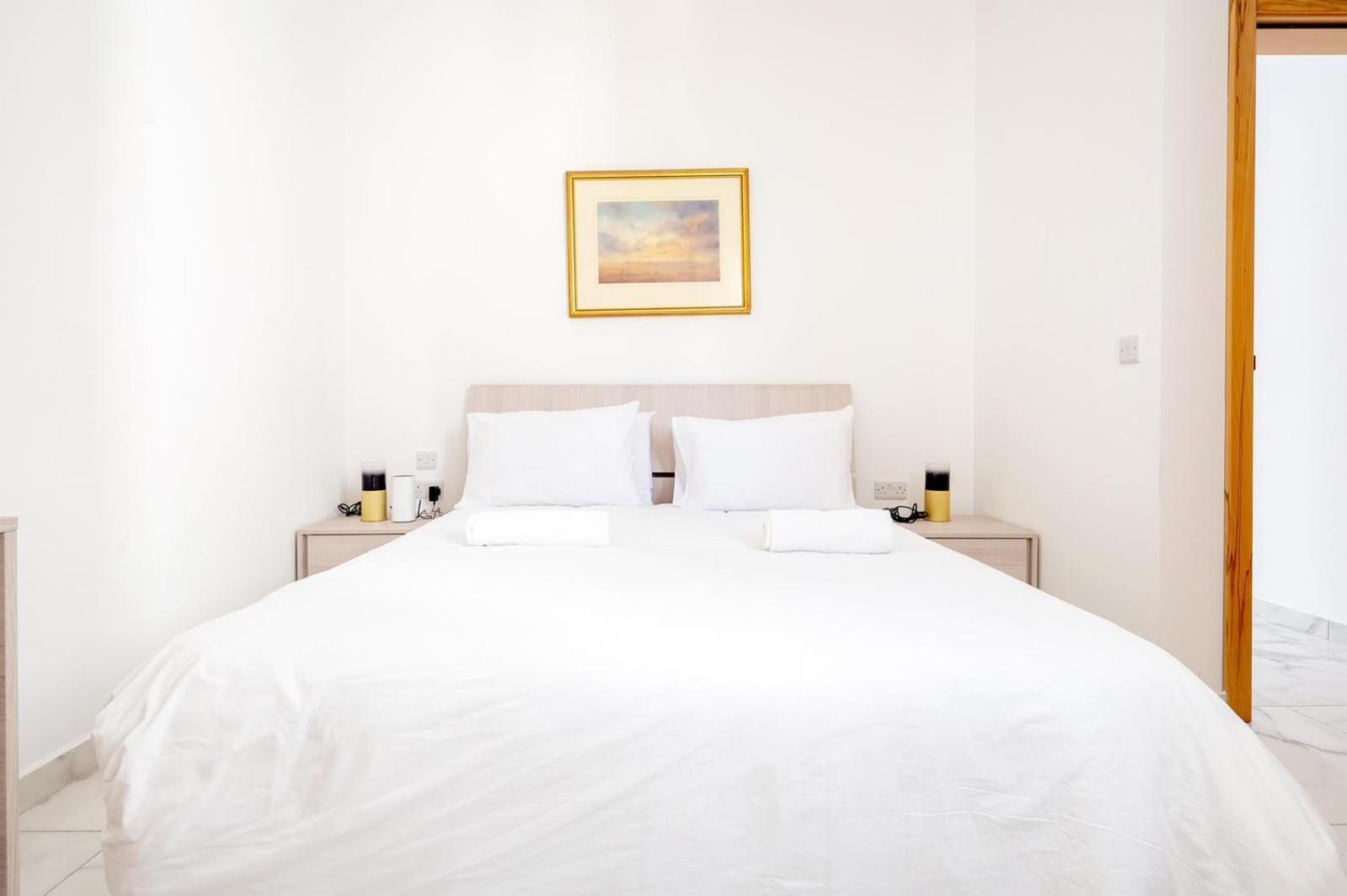 Msida Central Suites - Emmnic Court エクステリア 写真